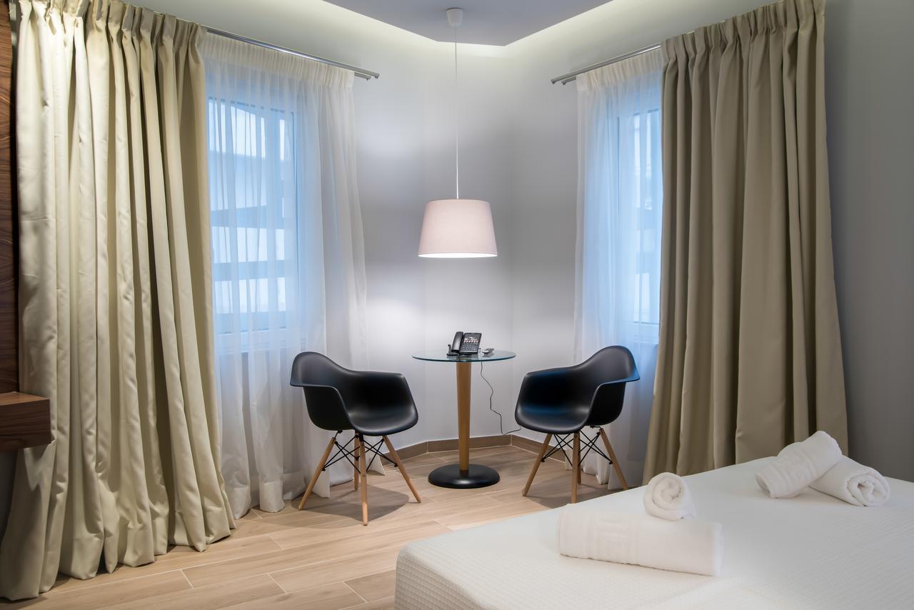 Ad Luxury & Hotel Atena