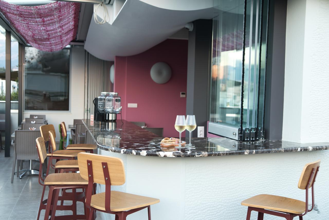 Hotel Ad Luxury &